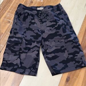 Weatherproof Men's Black and Gray Cargo Shorts